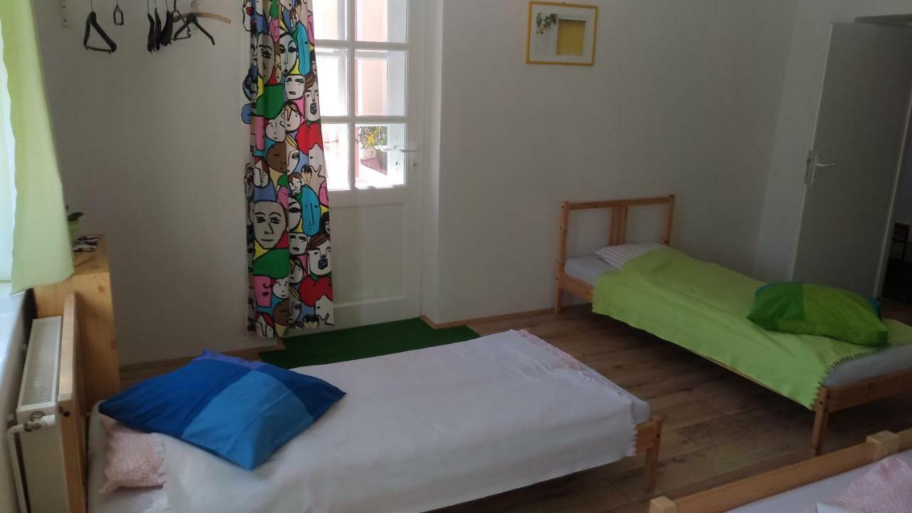 Skromny Apartman V Centru Chebu Eksteriør billede